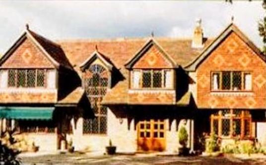 Tudor Place Bed and Breakfast Winnersh Eksteriør billede